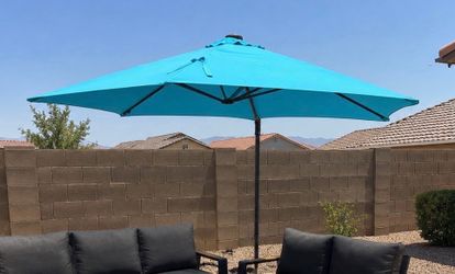 10 Foot Cantilever Umbrella  *New*