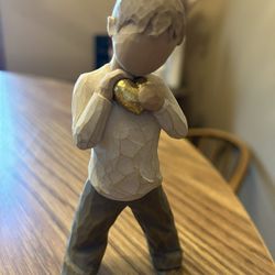 Willow Tree Boy with Heart of Gold Lordi 2004 5.5" tall  Boy son grandson brother