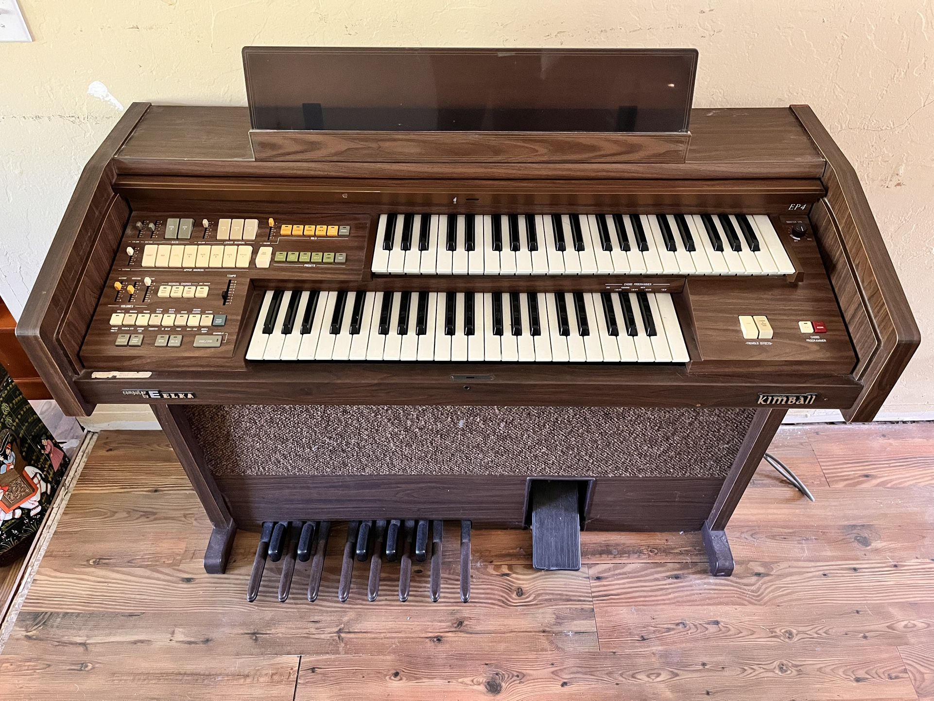 Kimball Electric Organ W Foot Pedals