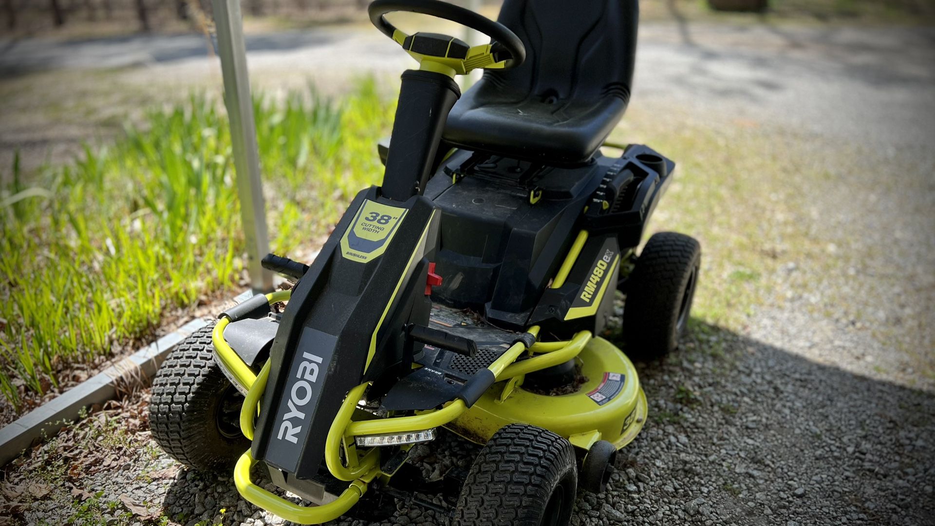 Ryobi 48v Electric Riding Mower/3 Year Warranty 