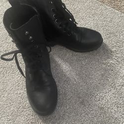 Black Leather Boots Zodiac Brand Size 7