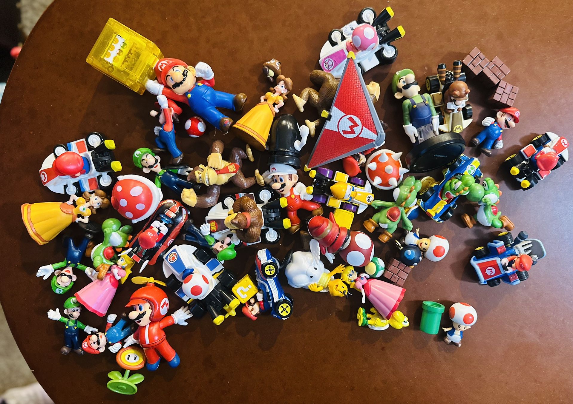 Super Mario Bros Toy Hall