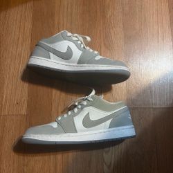 Jordan 1 low Nike white/wolf grey