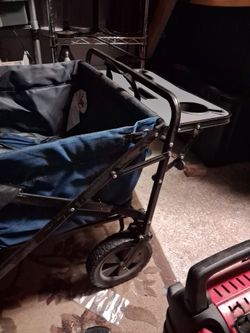 Collapsible wagon
