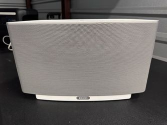 White Sonos Wireless Music System Play 5 S1 Compatible Wireless w Power Cord