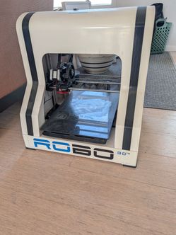 3d printer Robo R1 plus