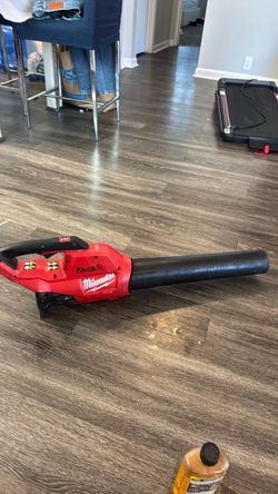 Milwaukee Fuel Blower