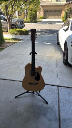 Beginner Acoustic Guitar  with stand, carrying bag and picks- music instruments