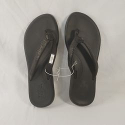 Flojos Women’s Size 9 Black Flip Flop Sandals Comfort Thong NWOT 