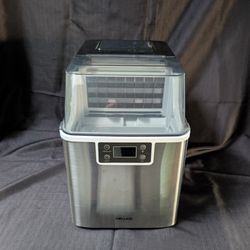 NewAir Portable Countertop Clear Ice Maker