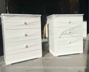 New Nightstand set (( white