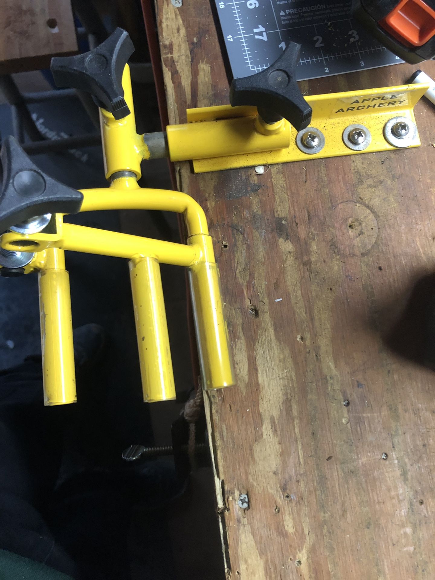 Apple Archery Bow vise