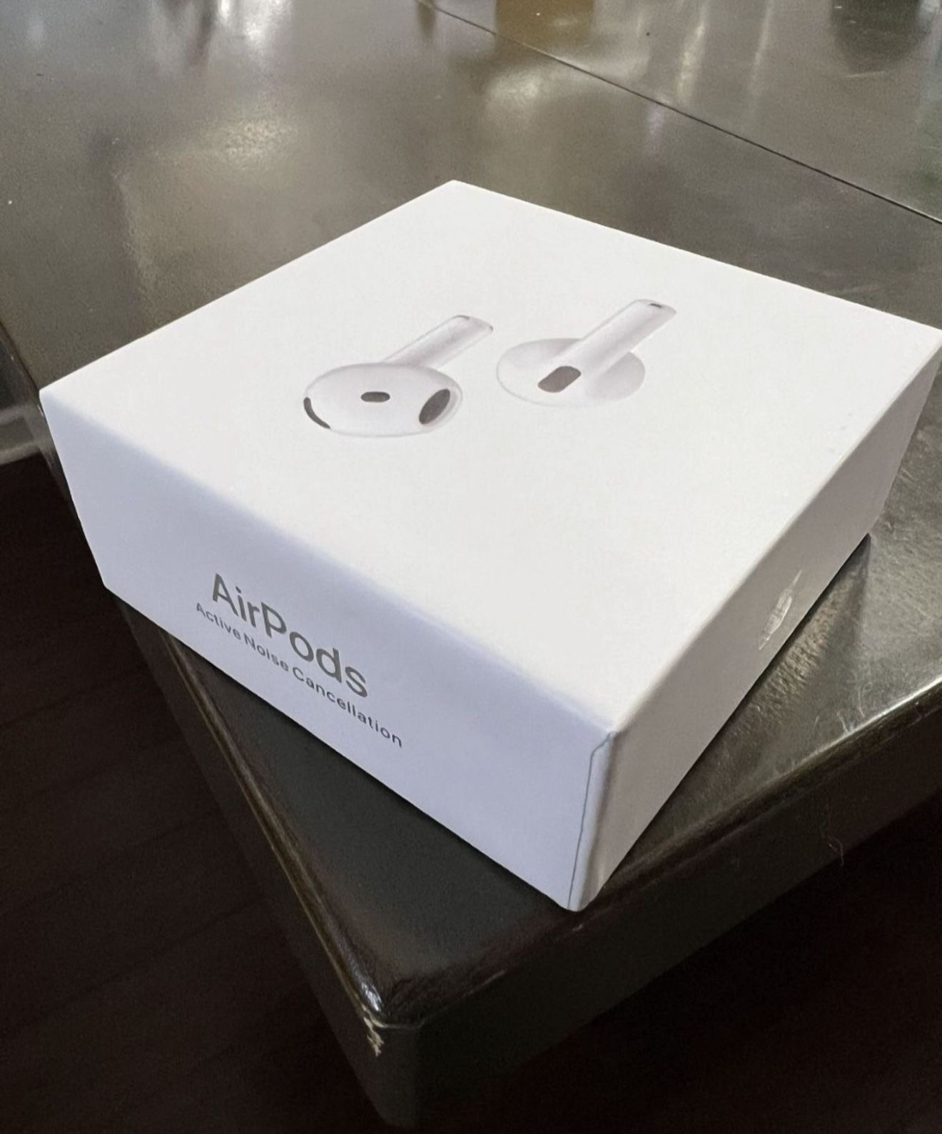 AirPods 4th Gen