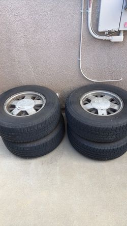 Stock Tahoe wheels and tires