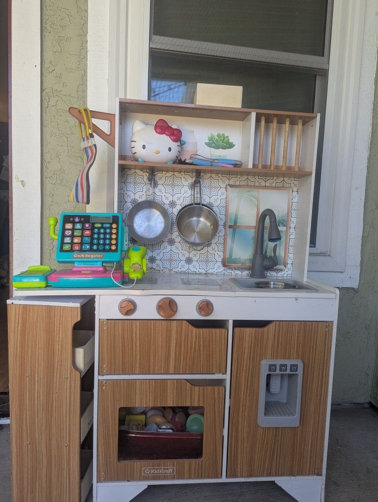 Toy Kitchen With Accessories