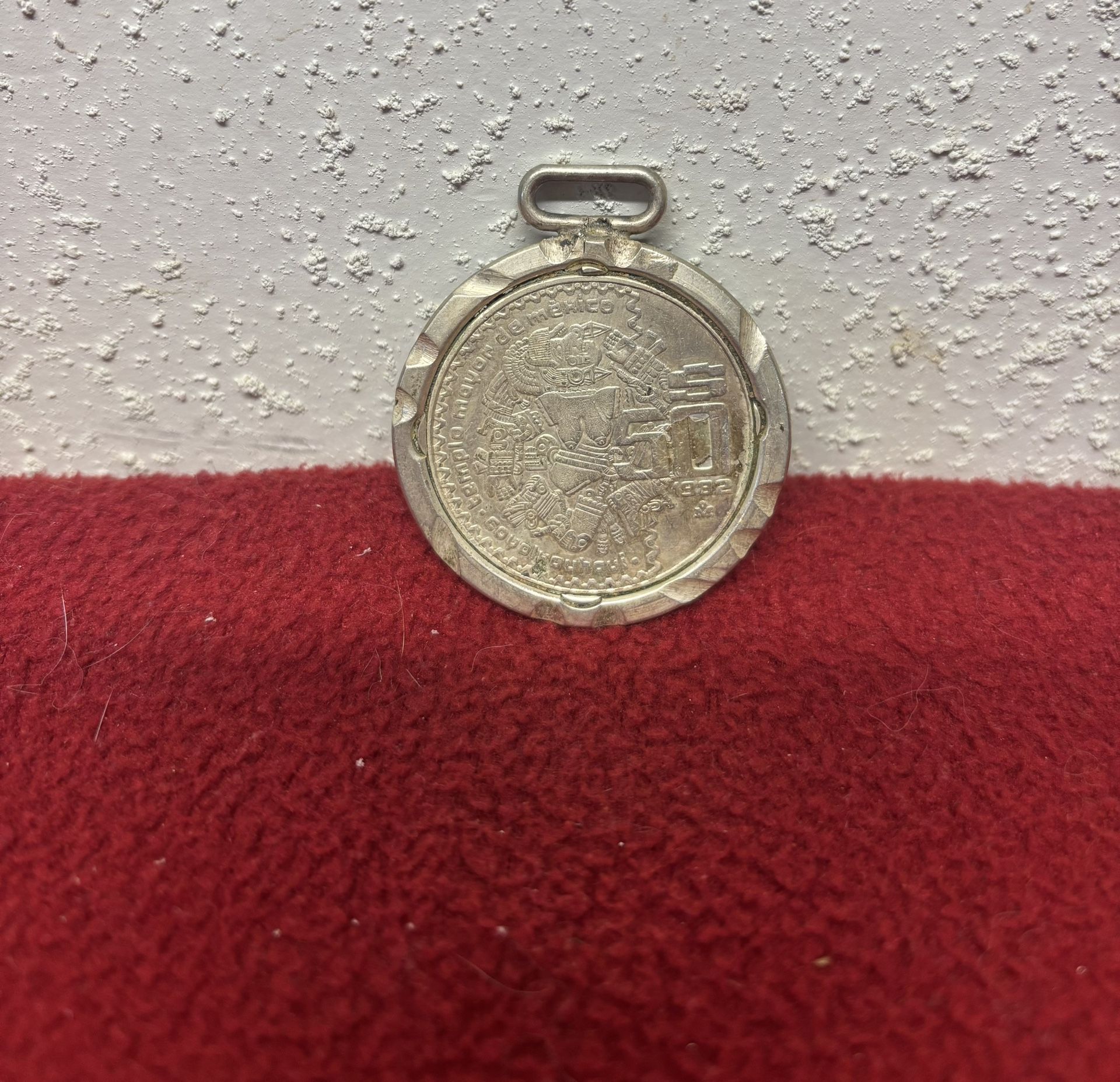 Vintage Mexican 50 Peso Coin 1982