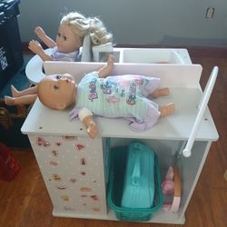 Toys "Dolls And Baby Station