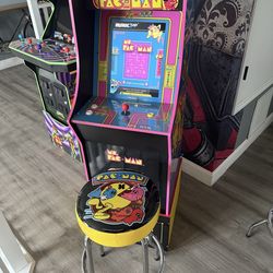 1 Up Arcade Ms Pac Man excellent condition