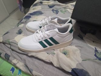 Adidas breakout 3.0 new (negotiable