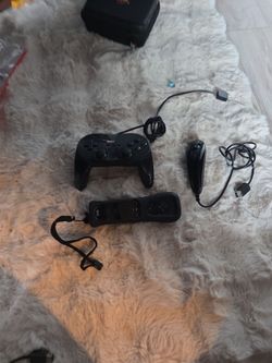 WII Controlers