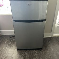 Whirlpool Small Fridge
