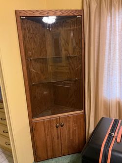 CORNER CABINET.