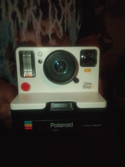 One step 2 Polaroid camera