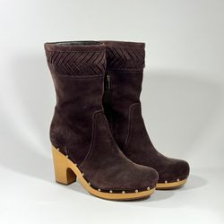 UGG Annaliza Chocolate Brown Suede Boots Women Size 11-12 Wooden Heels Studs Floral Lining