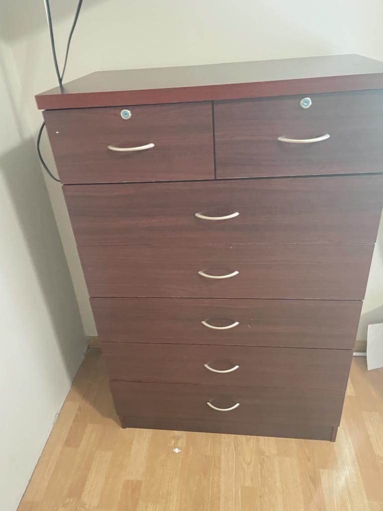 Bedroom Furniture Set