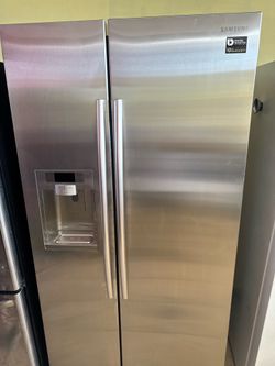 Samsung side by side 36 “ counterdepth stainless