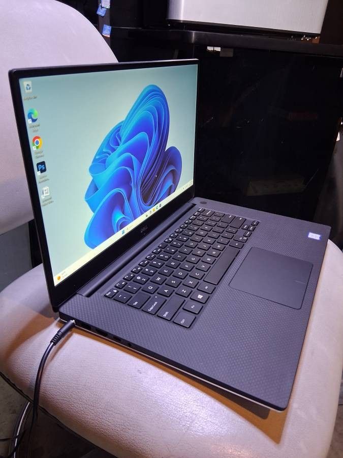 Dell XPS Laptop-Windows 11-512 GB, i7, 16 GB Ram, GTX 1650