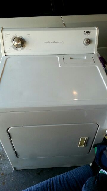 Estate by whirlpool corporation heavy duty extra large capacity 5 cycle 3 temperature dryer