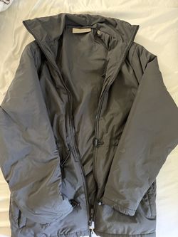 Essentials fear of good windbreaker