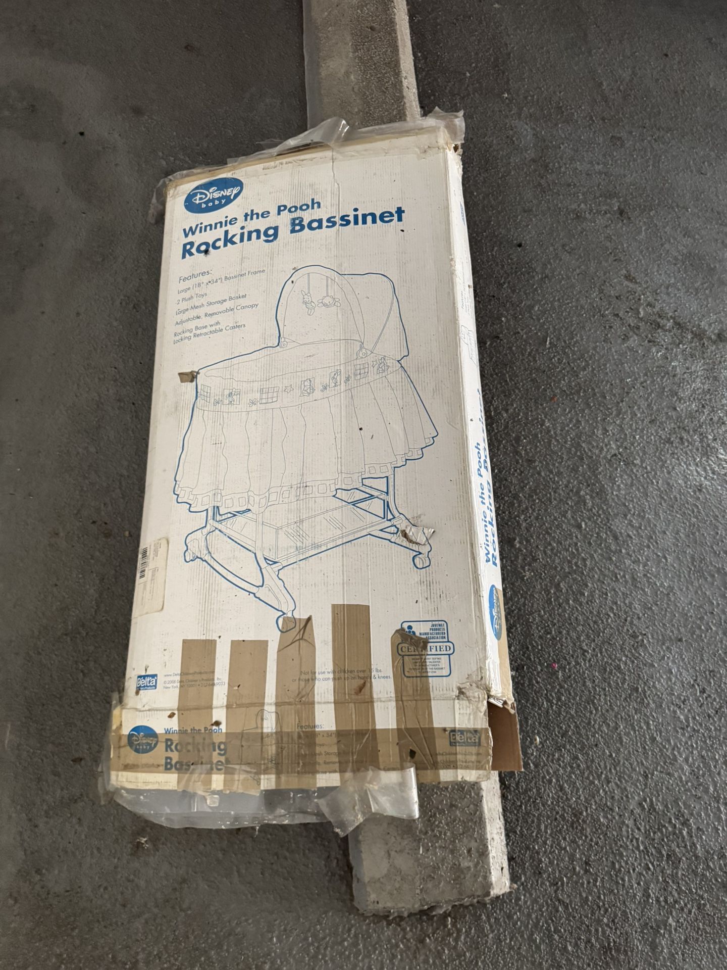 Used Bassinet A Couple Missing Screws