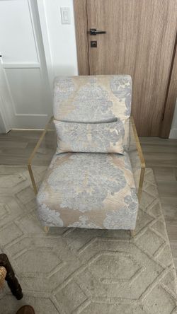 Accent Chair with Gold Frame and Damask Fabric