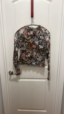 Floral long sleeve Mesh Top
