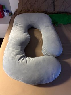 Momcozy Pregnancy Pillow