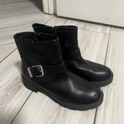 Women Arizona Boots Size 7 