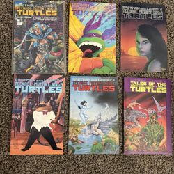 Collection of Eastman and Laird’s TEENAGE MUTANT NINJA TURTLES comics