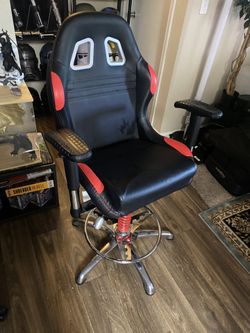 Gaming Bar Chair/stool Racing Style. Very Solid… Retails For $400