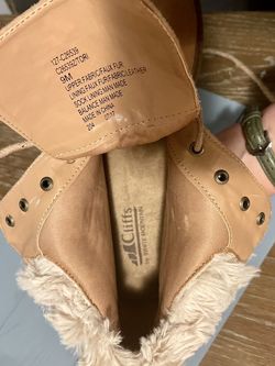 Cliffs by White Mountain Women's Trident Fur Collar Hiker Boot Wheat Distressed PU/Multi Fur