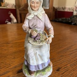 Unbranded Ceramic Statue 