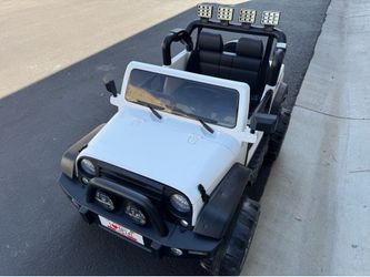 2-Seater Kids Truck w/ Parent Remote - Like New