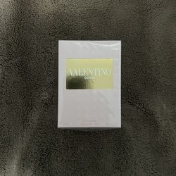 Valentino Donna Eau de Parfum Spray 3.4 fl oz Regular Size Fragrance for Women