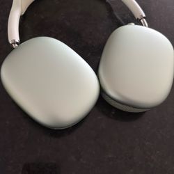 Airpod max used