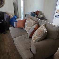 Loveseat With Pillows. Good Condition. 