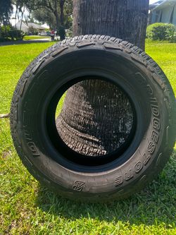 265/70R17 Bridgestone Dueler A/T