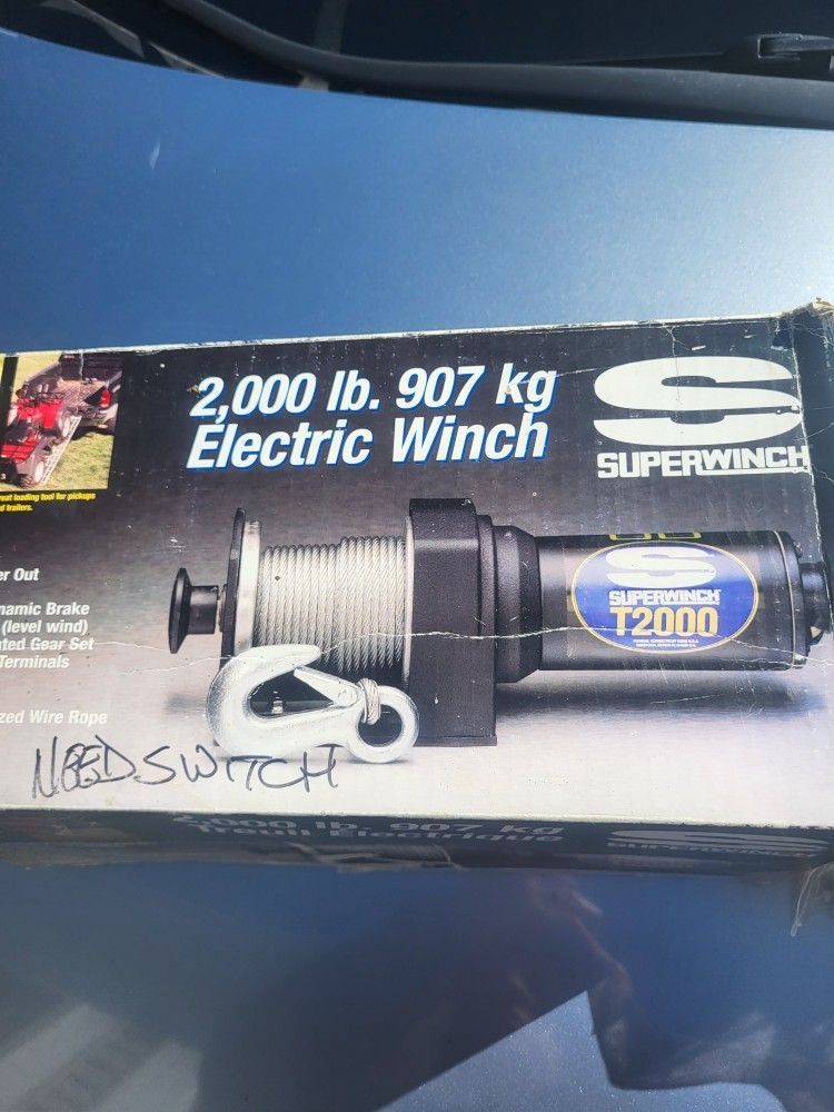 BRAND NEW SUPER WINCH 2000LB CAPACITY