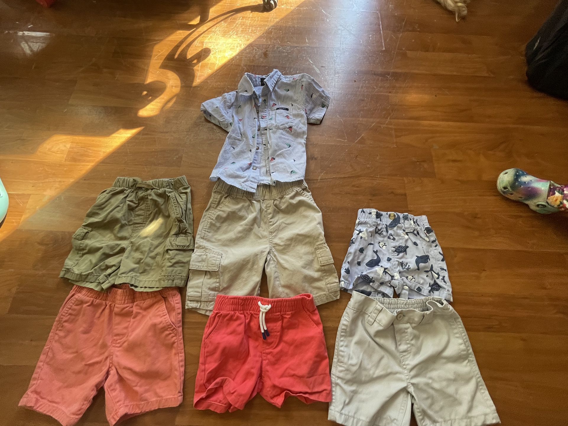 Baby Boys / Toddler Sized Shorts Set 12-24 Months