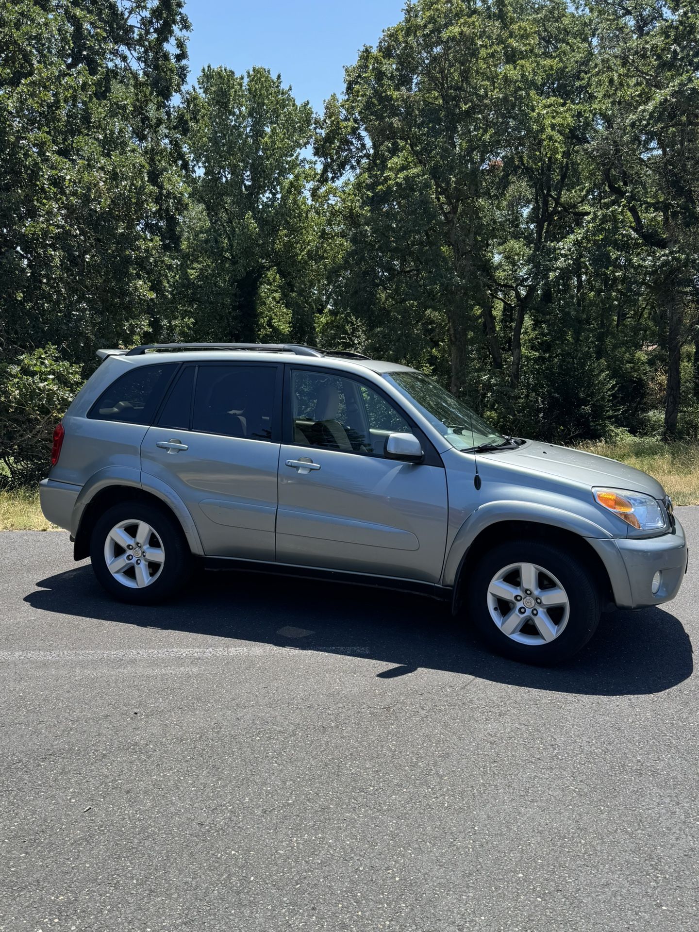 2004 Toyota Rav4